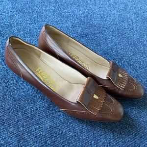 Salvatore Ferragamo vintage heels, 7 1/2B